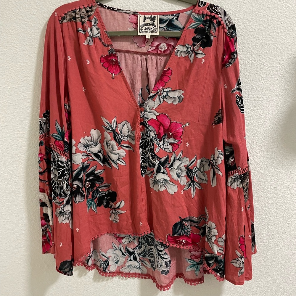 Jaase Floral V-Neck Blouse